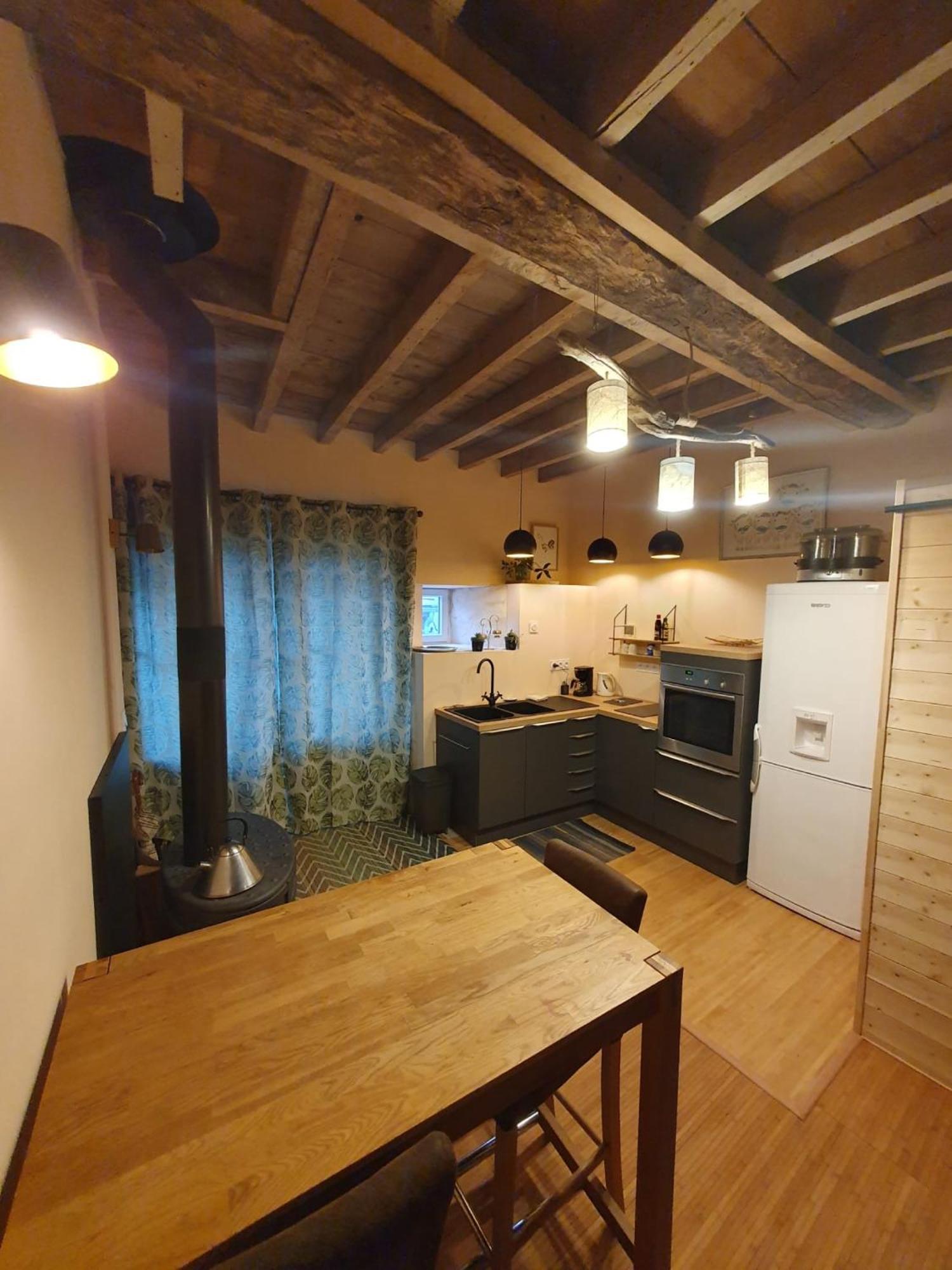 Villa Repos 2 Etoiles Au Calme Pour Deux Lucy-sur-Cure Exterior foto